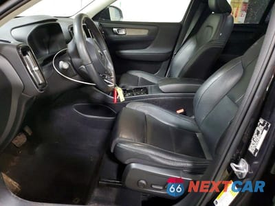 Zdjęcie 7 z 13 samochodu: 2020 VOLVO XC40 T5 INSCRIPTION VIN:YV4162ULXL2264965 - miniatura