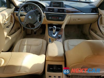 Zdjęcie 8 z 12 samochodu: 2013 BMW 328 XI VIN:WBA3B3C57DF540803 - miniatura