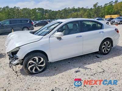 2017 HONDA ACCORD EXL 1HGCR2F87HA305241 - główne zdjęcie licytacji z USA - miniatura