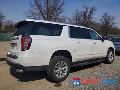 Trzecie zdjęcie samochodu z tyłu: 2024 CHEVROLET SUBURBAN K1500 PREMIER VIN:1GNSKFKD2RR354799 - miniatura