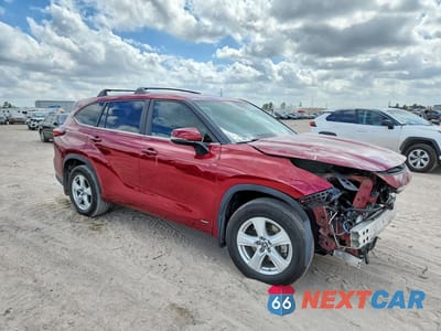 Czwarte zdjęcie samochodu z boku: 2023 TOYOTA HIGHLANDER HYBRID HYBRID LE VIN:5TDBBRCH8PS564799 - miniatura