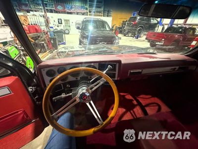 Zdjęcie 9 z 15 samochodu: 1986 CHEVROLET C30 VIN:1GCHC34W3GS170104 - miniatura