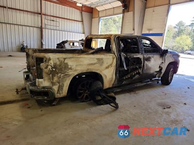 Trzecie zdjęcie samochodu z tyłu: 2025 CHEVROLET SILVERADO K1500 LTZ VIN:2GCUKGED3S1186107 - miniatura