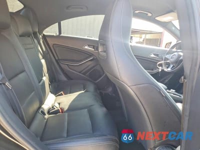 Zdjęcie 10 z 12 samochodu: 2016 MERCEDES-BENZ CLA 250 VIN:WDDSJ4EBXGN369359 - miniatura