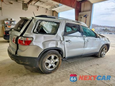 Trzecie zdjęcie samochodu z tyłu: 2011 GMC ACADIA SLE VIN:1GKKRPED5BJ220027 - miniatura