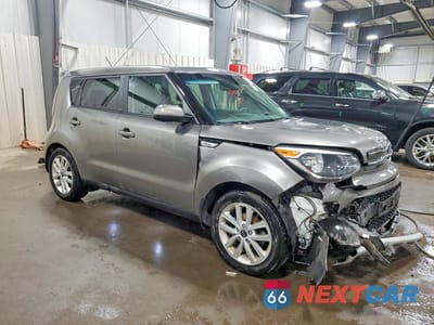 Czwarte zdjęcie samochodu z boku: 2019 KIA SOUL + VIN:KNDJP3A51K7666063 - miniatura