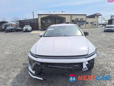 Piąte zdjęcie samochodu w środku: 2026 HYUNDAI SONATA HYBRID BLUE VIN:KMHL24JJ2TA141684 - miniatura