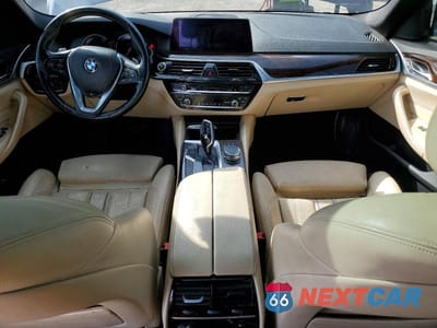 Zdjęcie 8 z 11 samochodu: 2017 BMW 540 XI VIN:WBAJE7C31HG479209 - miniatura