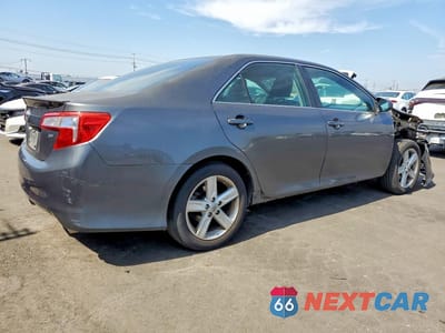 Trzecie zdjęcie samochodu z tyłu: 2012 TOYOTA CAMRY SE VIN:4T1BF1FK8CU590916 - miniatura