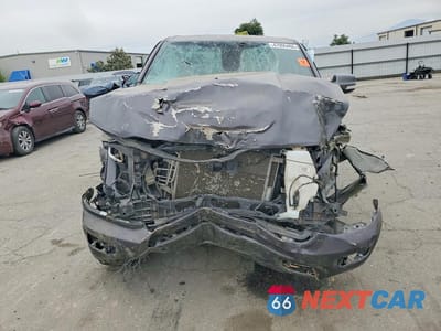 Piąte zdjęcie samochodu w środku: 2020 RAM 1500 BIG HORN VIN:1C6SRFFT1LN163807 - miniatura