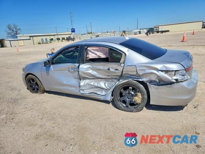 Drugie zdjęcie samochodu z przodu: 2011 HONDA ACCORD VIN:1HGCP3F82BA030042 - miniatura