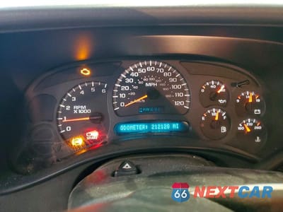 Zdjęcie 9 z 11 samochodu: 2003 GMC NEW SIERRA K1500 VIN:1GTEK19T33E288915 - miniatura