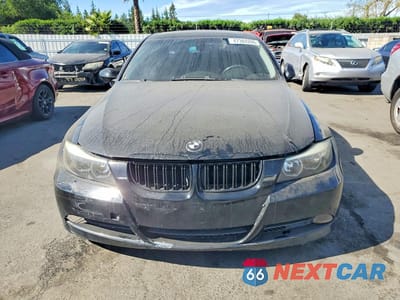 Piąte zdjęcie samochodu w środku: 2007 BMW 335 I VIN:WBAVB73537VH23161 - miniatura