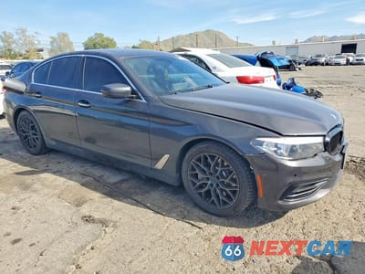 Czwarte zdjęcie samochodu z boku: 2018 BMW 530 I VIN:WBAJA5C56JWA37428 - miniatura