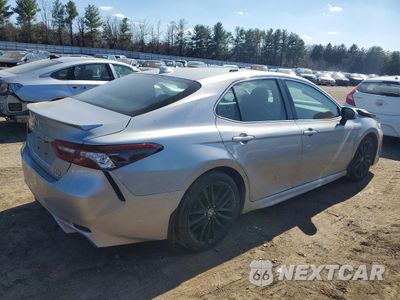 Trzecie zdjęcie samochodu z tyłu: 2024 TOYOTA CAMRY HYBRID XSE VIN:4T1K31AK8RU070949 - miniatura