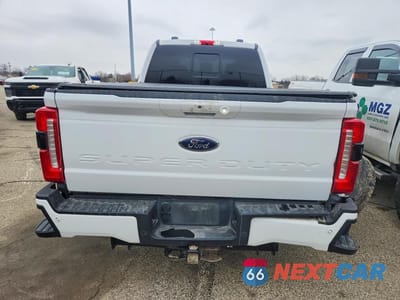 Zdjęcie 6 z 12 samochodu: 2024 FORD F250 SUPER DUTY VIN:1FT8W2BT8REE65257 - miniatura