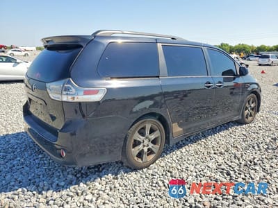 Trzecie zdjęcie samochodu z tyłu: 2015 TOYOTA SIENNA SE 8-PASSENGER VIN:5TDXK3DC6FS599538 - miniatura
