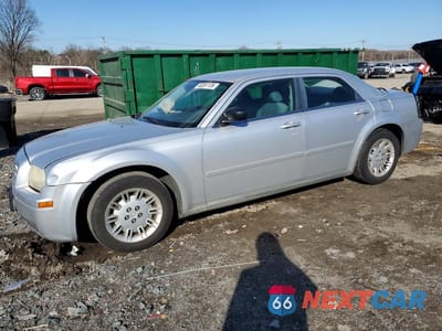 2006 CHRYSLER 300 2C3KA43R96H509889 - główne zdjęcie licytacji z USA - miniatura