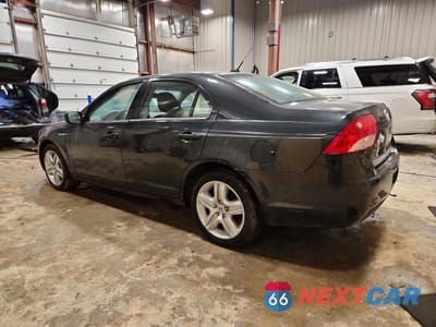 Drugie zdjęcie samochodu z przodu: 2010 MERCURY MILAN VIN:3MEHM0HA6AR637480 - miniatura