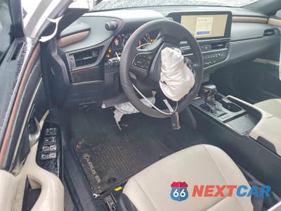 Zdjęcie 8 z 13 samochodu: 2023 LEXUS ES 250 BASE VIN:58AD11D13PU010746 - miniatura