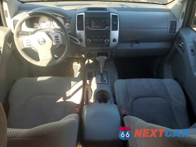 Zdjęcie 8 z 11 samochodu: 2016 NISSAN FRONTIER SV VIN:1N6AD0FV1GN760198 - miniatura