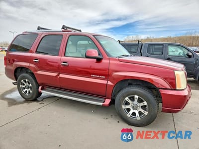 Czwarte zdjęcie samochodu z boku: 2002 CADILLAC ESCALADE LUXURY VIN:1GYEK63N22R129408 - miniatura