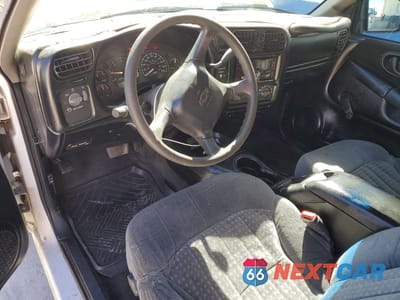 Zdjęcie 8 z 12 samochodu: 2002 CHEVROLET S TRUCK S10 VIN:1GCCS14W428207314 - miniatura