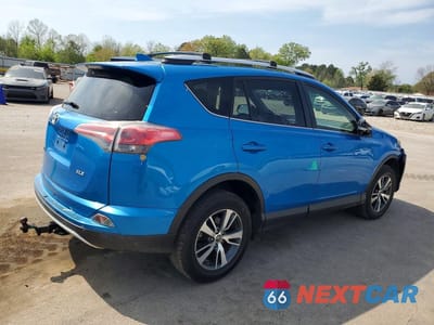 Trzecie zdjęcie samochodu z tyłu: 2016 TOYOTA RAV4 XLE VIN:JTMWFREV8GD084833 - miniatura