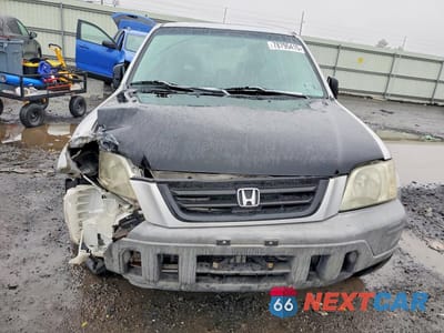 Piąte zdjęcie samochodu w środku: 2001 HONDA CR-V LX VIN:JHLRD18461C052423 - miniatura