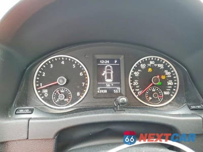 Zdjęcie 9 z 11 samochodu: 2018 VOLKSWAGEN TIGUAN LIMITED VIN:WVGBV7AX4JK002060 - miniatura