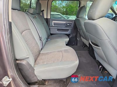 Zdjęcie 10 z 12 samochodu: 2015 RAM 1500 SLT VIN:1C6RR6LM3FS590312 - miniatura