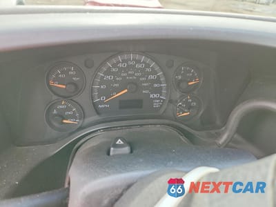 Zdjęcie 9 z 13 samochodu: 2004 GMC SAVANA G2500 VIN:1GTGG25V841114838 - miniatura