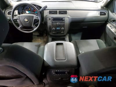 Zdjęcie 8 z 12 samochodu: 2014 CHEVROLET TAHOE SPECIAL VIN:1GNSK2E08ER197176 - miniatura