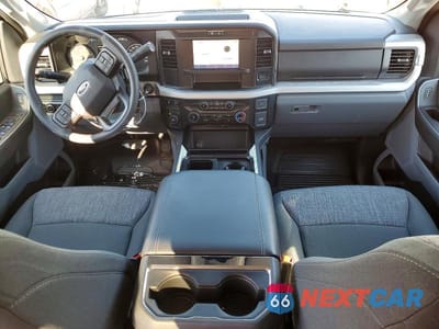 Zdjęcie 8 z 13 samochodu: 2025 FORD F350 SUPER DUTY VIN:1FT8W3BT1SED75069 - miniatura