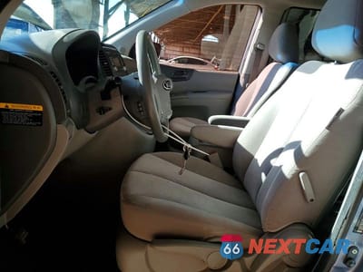 Zdjęcie 7 z 13 samochodu: 2014 KIA SEDONA LX VIN:KNDMG4C79E6549021 - miniatura