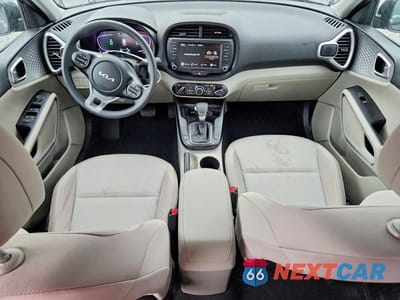 Zdjęcie 8 z 13 samochodu: 2025 KIA SOUL LX VIN:KNDJ23AU5S7968817 - miniatura