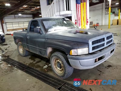 Czwarte zdjęcie samochodu z boku: 1996 DODGE RAM 1500 VIN:1B7HC16X4TS664167 - miniatura