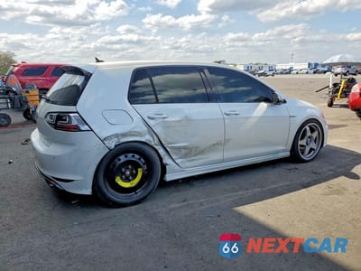 Trzecie zdjęcie samochodu z tyłu: 2016 VOLKSWAGEN GOLF R VIN:WVWUF7AU0GW239050 - miniatura