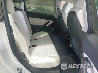 Zdjęcie 10 z 14 samochodu: 2021 TESLA MODEL Y VIN:5YJYGDEE8MF304887 - miniatura