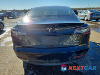 Zdjęcie 6 z 12 samochodu: 2023 TESLA MODEL 3 VIN:5YJ3E1EC1PF507217 - miniatura