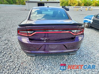 Zdjęcie 6 z 12 samochodu: 2022 DODGE CHARGER VIN:2C3CDXBG4NH122842 - miniatura