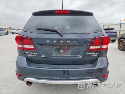Zdjęcie 6 z 13 samochodu: 2017 DODGE JOURNEY CROSSROAD VIN:3C4PDCGGXHT626189 - miniatura