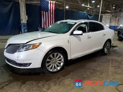 2013 LINCOLN MKS 1LNHL9EK6DG614892 - główne zdjęcie licytacji z USA - miniatura