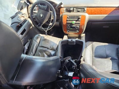 Zdjęcie 8 z 12 samochodu: 2007 CHEVROLET SILVERADO K1500 CREW CAB VIN:2GCEK13M071522002 - miniatura