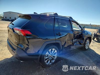 Trzecie zdjęcie samochodu z tyłu: 2024 TOYOTA RAV4 XLE PREMIUM VIN:2T3C1RFV8RC279127 - miniatura