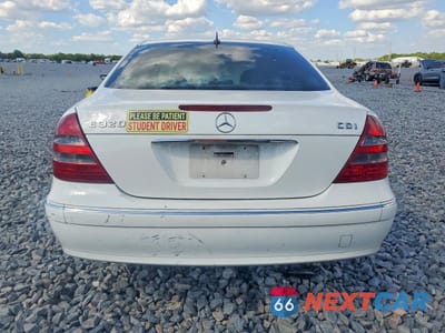 Zdjęcie 6 z 12 samochodu: 2005 MERCEDES-BENZ E 320 CDI VIN:WDBUF26J25A679474 - miniatura