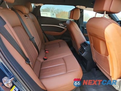 Zdjęcie 11 z 13 samochodu: 2023 AUDI E-TRON PREMIUM VIN:WA1AAAGE3PB019627 - miniatura