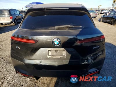 Zdjęcie 6 z 14 samochodu: 2024 BMW IX XDRIVE50 VIN:WB523CF01RCN95800 - miniatura