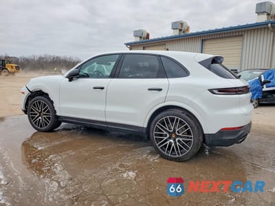 Drugie zdjęcie samochodu z przodu: 2024 PORSCHE CAYENNE VIN:WP1AA2AY3RDA13895 - miniatura