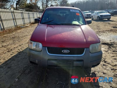 Piąte zdjęcie samochodu w środku: 2001 FORD ESCAPE XLT VIN:1FMYU03171KE82205 - miniatura